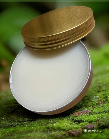 Viking Beard Balm - Skjeggbalsam 100ml med duft av Sandalwood.